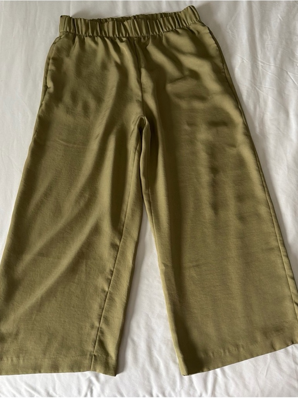 H&M Olive Green Wide-Leg Pull-On Pants